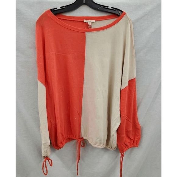 Easel NWT Women's Long Sleeve Boat Neck Stitch Hem Blouse Top Size Small - Picture 1 of 7